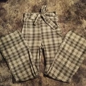 Fashion Nova Pants & Jumpsuits - High waisted plaid pants Fashion Nova Pants & Jumpsuits - High waisted plaid pants